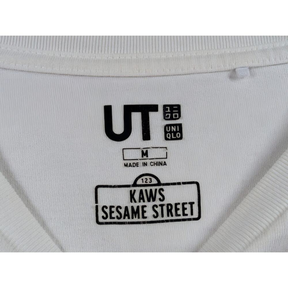 KAWS x Sesame Street x Uniqlo UT Tee MEDIUM White Big Bird Elmo Cookie Monster - Picture 2 of 8